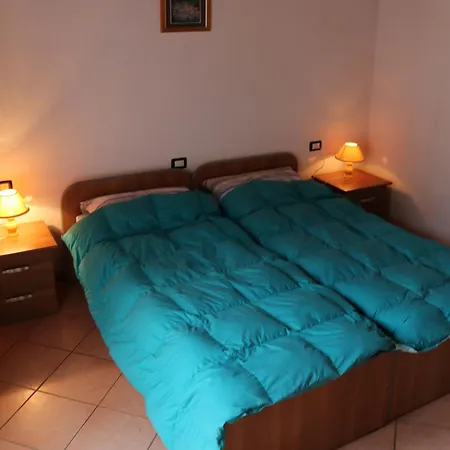 Casa Al Lago Trentuno B Casa vacanze Zenna